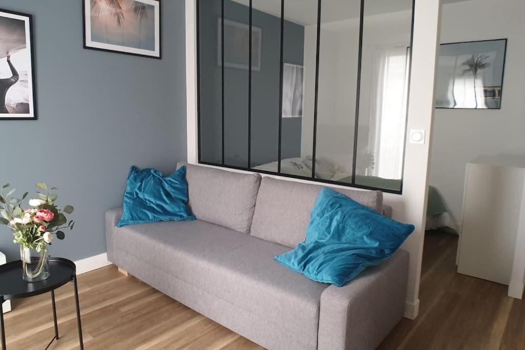 Splendide Appartement De 32M2 Au Centre De Vannes Exterior photo